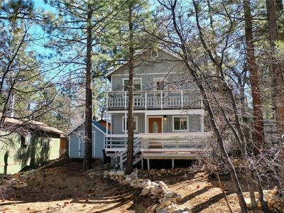 839 Spruce Ln, Sugarloaf, CA, 92386
