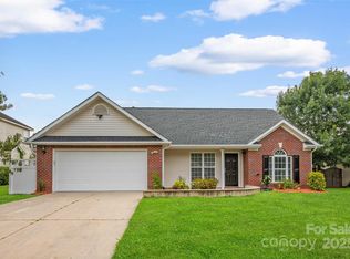 1433 Winthrop Ln, Monroe, NC 28110