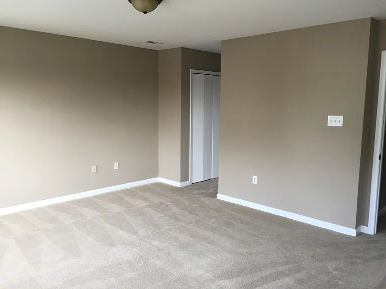 96 Tanterra Dr — Photo 10