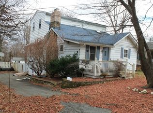 3 Falcon Dr, Budd Lake, NJ 07828