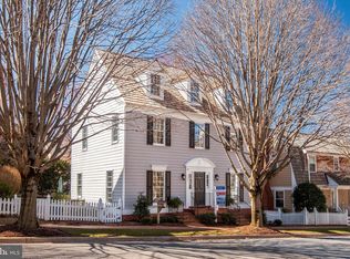 204 Golden Ash Way, Gaithersburg, MD 20878