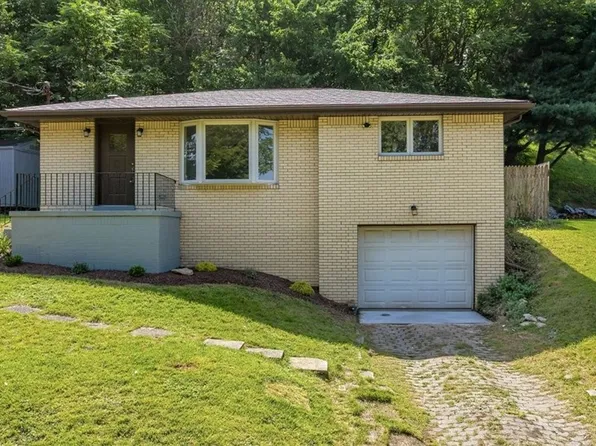 1994 McKinney Rd, Monroeville, PA 15146