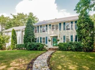 16 Kerri Ln, Pembroke, MA 02359