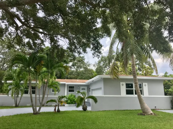 1720 NE 139th St, North Miami, FL 33181