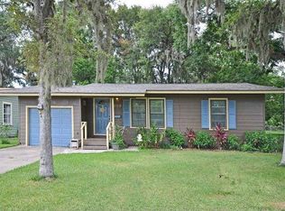 509 Magnolia St, Lake Jackson, TX 77566