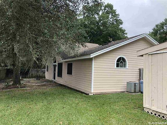 3rd image of 3421 NW 54th Ln