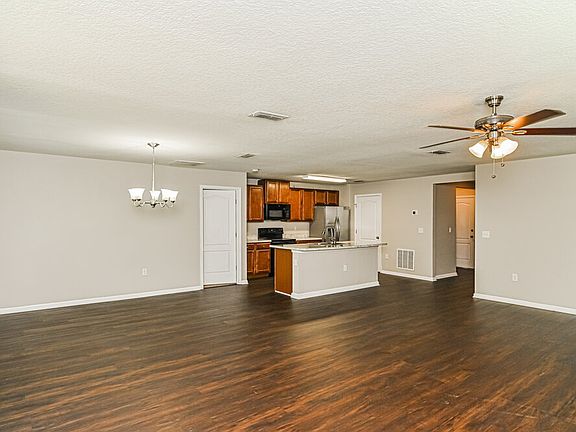 4th image of 2150 Tyson Lake Dr