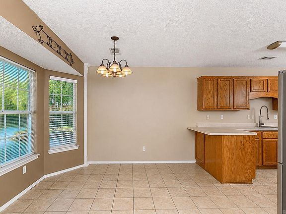 5th image of 3507 Andrew Dr