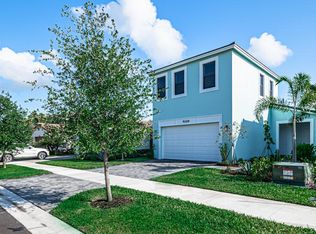 5009 Coquina Pl, Loxahatchee, FL 33470