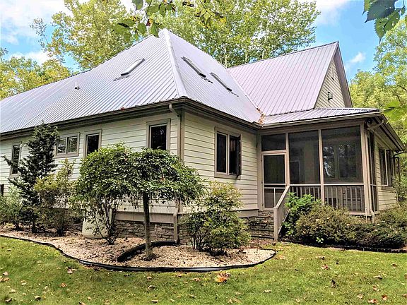 2nd image of 411 Elwood Dr