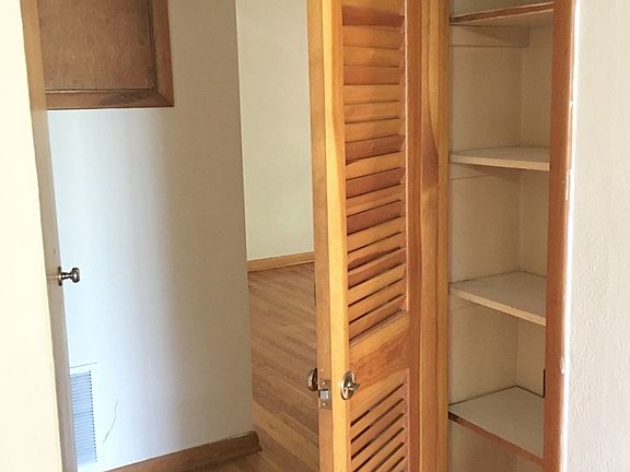 5th image of 400 Mimosa Ct APT 5
