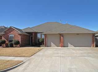 7405 Chelsey Ln, Oklahoma City, OK 73132