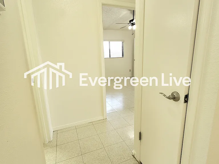 2223 Zia Ct — Photo 6