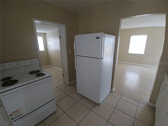 4th image of 331 Highland Dr