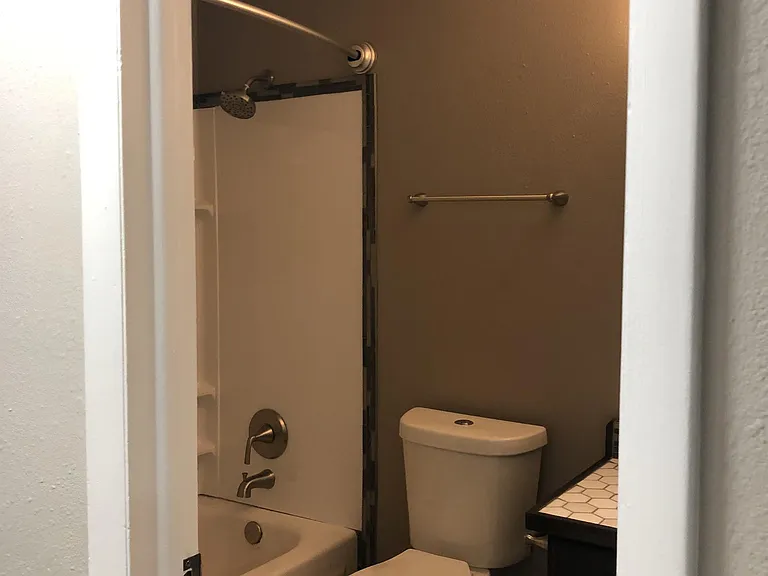 426 Main Streetsuite #B — Photo 15