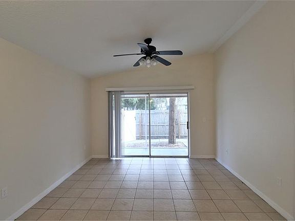 5th image of 867 Ponder Ave