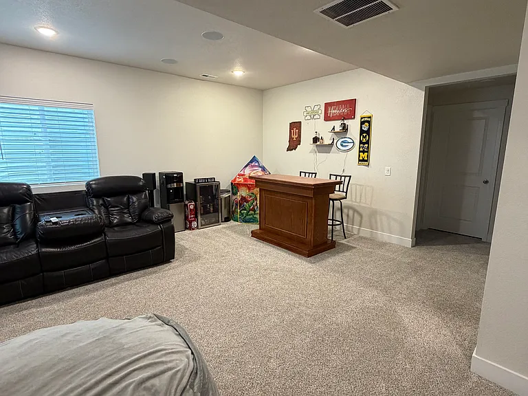 8053 Yellowleaf Pl — Photo 35