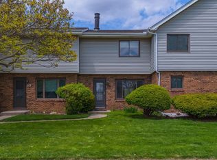 1404 Keller Rd APT 11, Normal, IL 61761