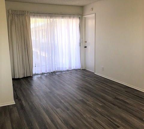 5th image of 660 W Sierra Madre Blvd APT H