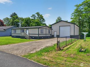 7110 Ortelius Dr, Ilwaco, WA 98624