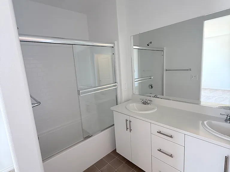 339 Deer Lake Way — Photo 2