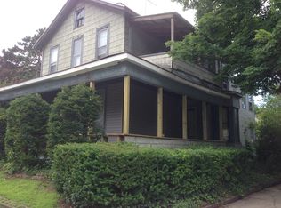462 E 8th St, Erie, PA 16503