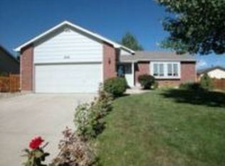 5555 Ptarmigan Ct, Loveland, CO 80538
