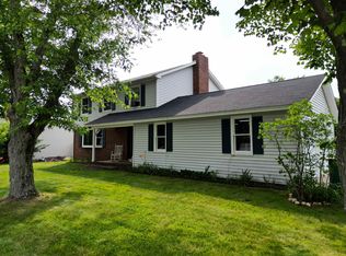4 Fortier Dr, Rochester, NH 03867