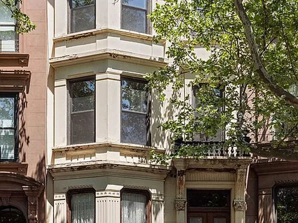 127 Lincoln Pl, Brooklyn, NY 11217