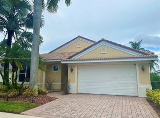 1857 Harbor View Cir, Fort Lauderdale, FL 33327