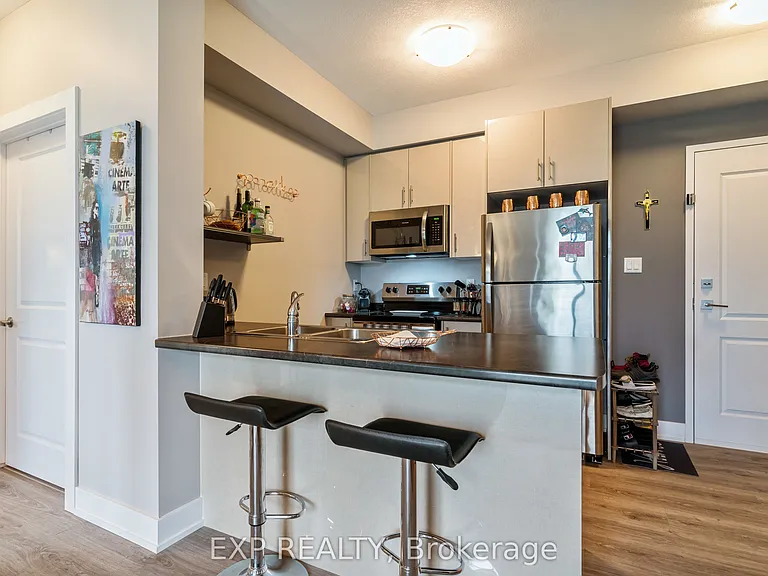 125 Shoreview Pl #217 — Photo 5