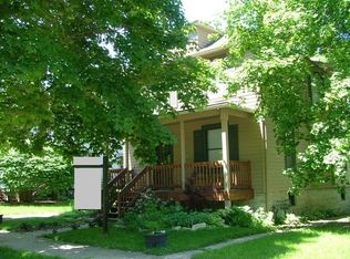 319 Blaine St, Batavia, IL 60510