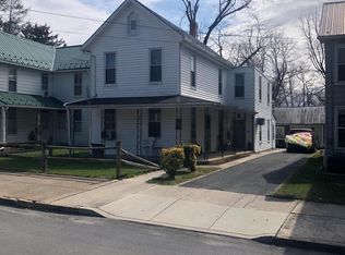 762 Broad St, Chambersburg, PA 17201