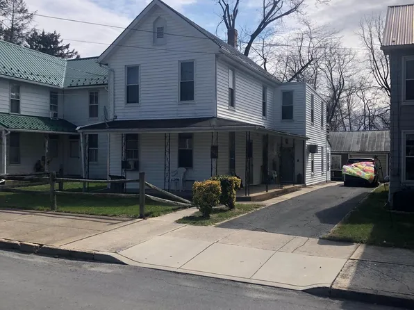 762 Broad St, Chambersburg, PA 17201