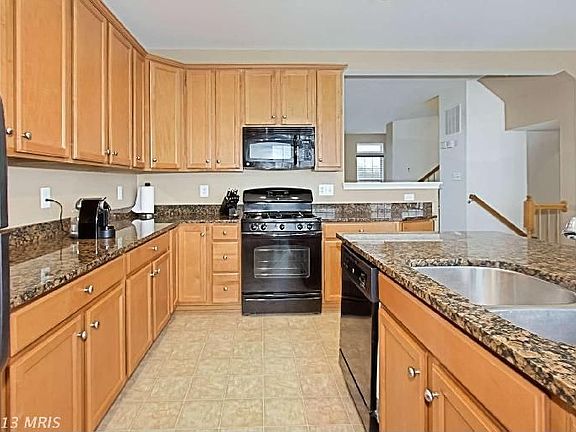 5th image of 2309 Potomac Club Pkwy #324