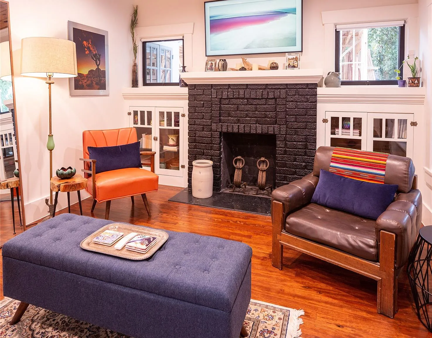 2 bed, 1.0 bath, 1074 sqft, $4,800 — Photo 1