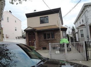 73 Napoleon St, Newark, NJ 07105