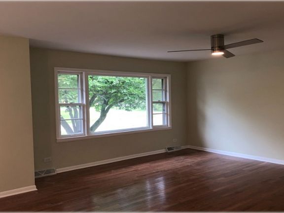 5th image of 22000 Millard Ave
