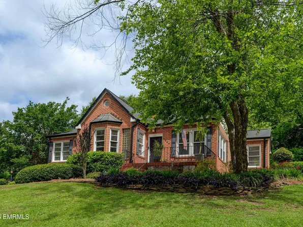 1840 Country Club Dr, Meridian, MS 39305