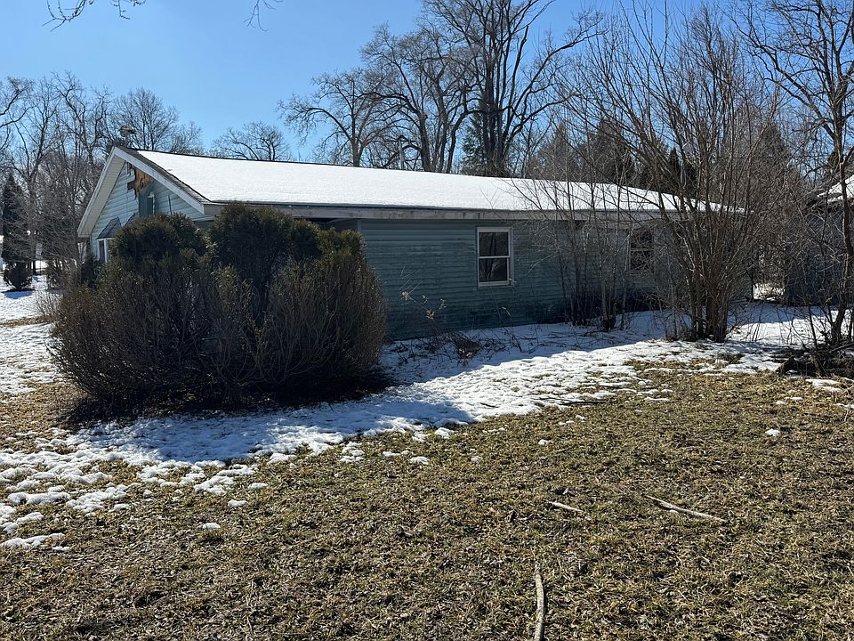 1st image of 8921 S Main St