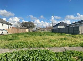205 Coney Dr, Arabi, LA 70032