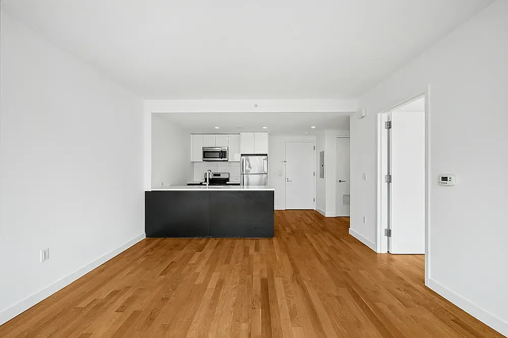316 Bergen Street — Photo 2