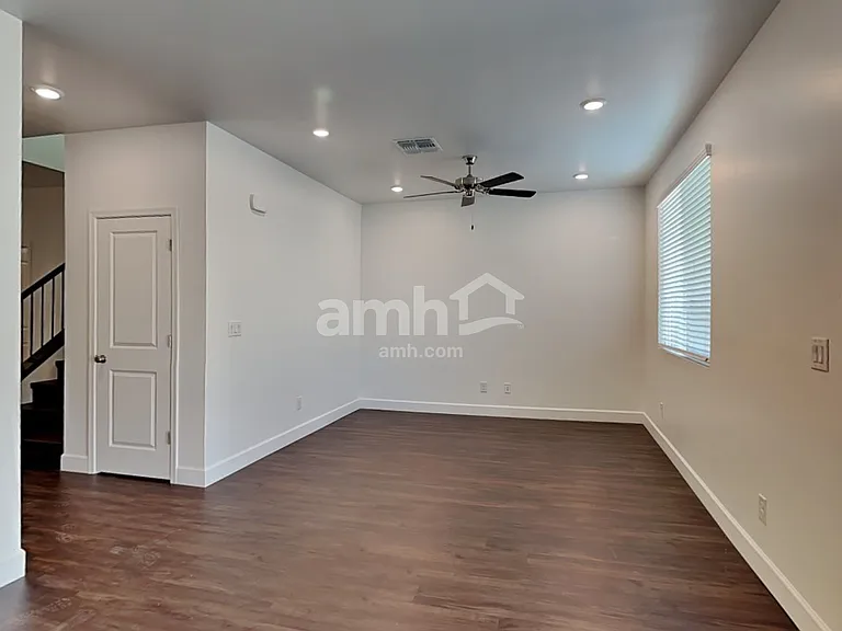 17148 W Townley Ave — Photo 6