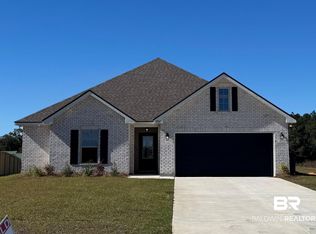 21061 Carlsberg Dr, Robertsdale, AL 36567
