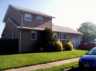 125 Birch St, Port Reading, NJ 07064