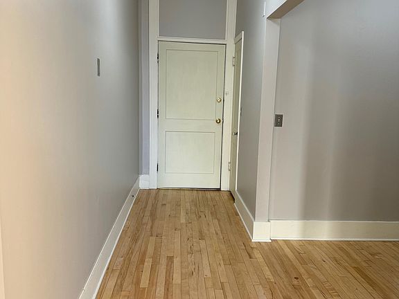 2nd image of 420 Broadway N #3