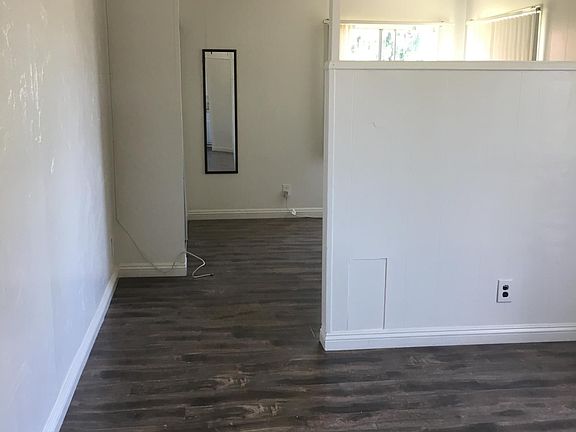 4th image of 811 N Stimson Ave #1/2