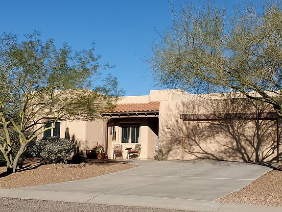 2nd image of 867 S Temporal Gulch Dr