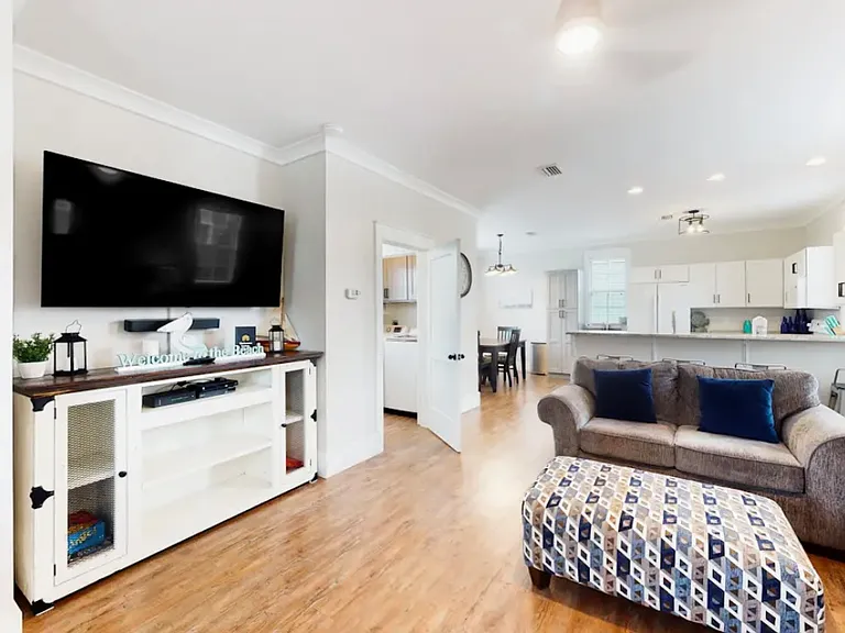 3050 West Hwy #B8 — Photo 4