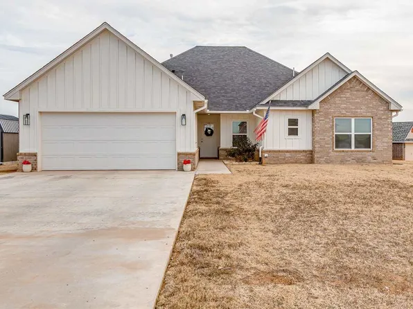 13630 NE Cornwallis Dr, Elgin, OK 73538